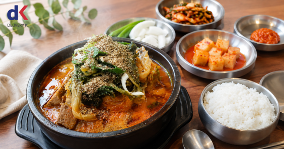 canh xương khoai tây hàn quốc