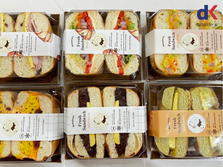 bagel sandwich nhân đa dạng và cung cấp đủ chất dinh dưỡng